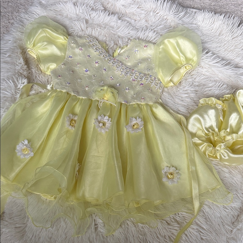 Yellow Dress with Daisy accents